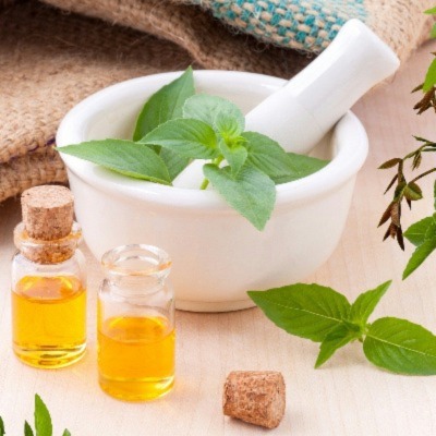 aromathérapie huiles essentielles